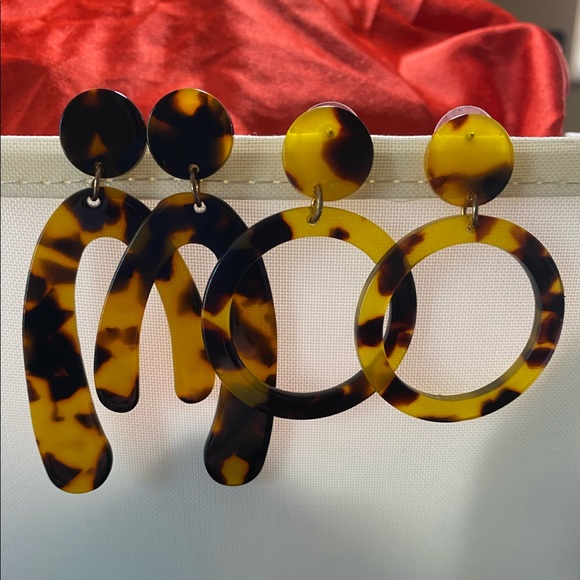 2 PR Leopard Tortoise Shell Statement Earrings - Picture 1 of 6